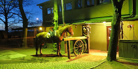 Außenbereich des Manitu, Foto: Pfitzmann